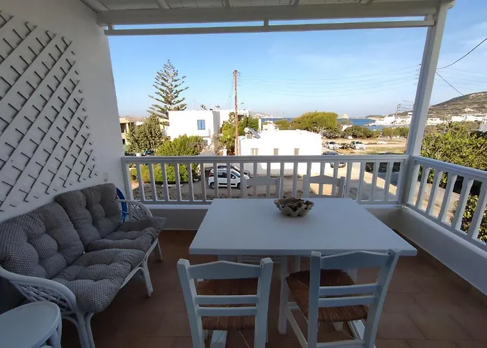 Traditional House Milos